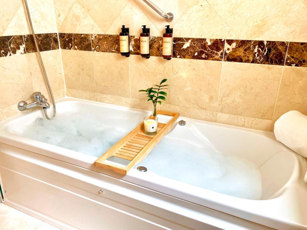 Luxury Villa Masca With Private Heated Pool Free Car Rental In May And June 阿德耶 外观 照片